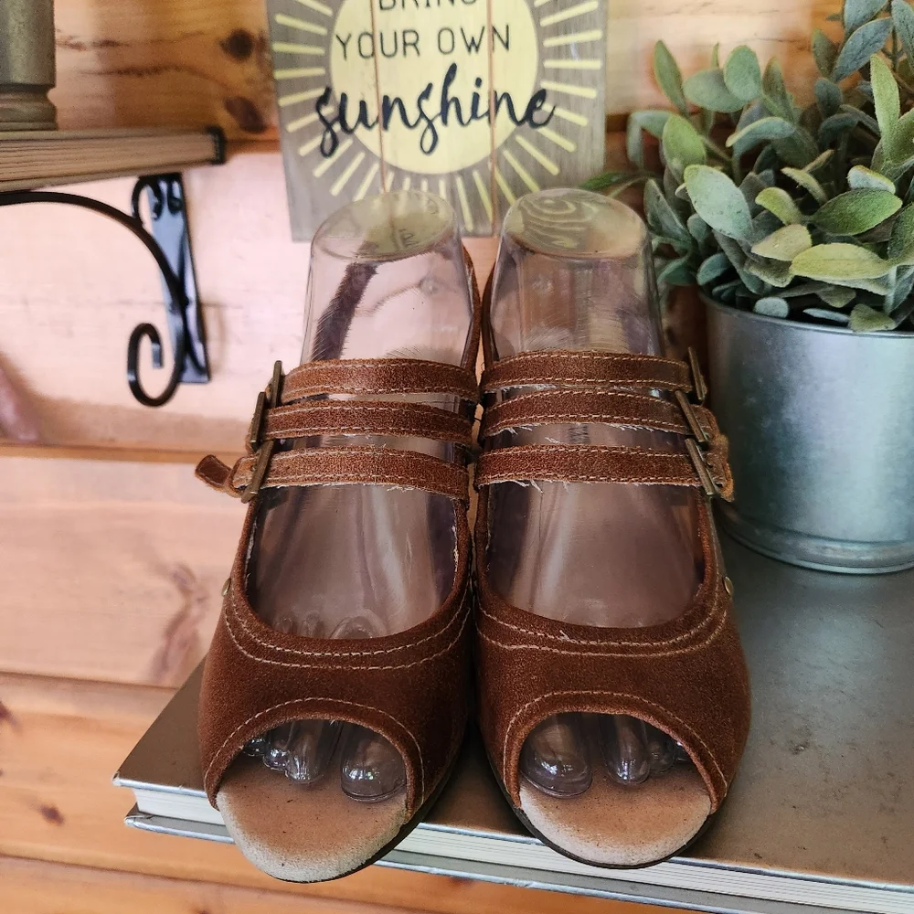 Caterpillar CAT Brown Leather Slingback Mary Jane Wedge Heel‎ Sandals Peep Toe 6
